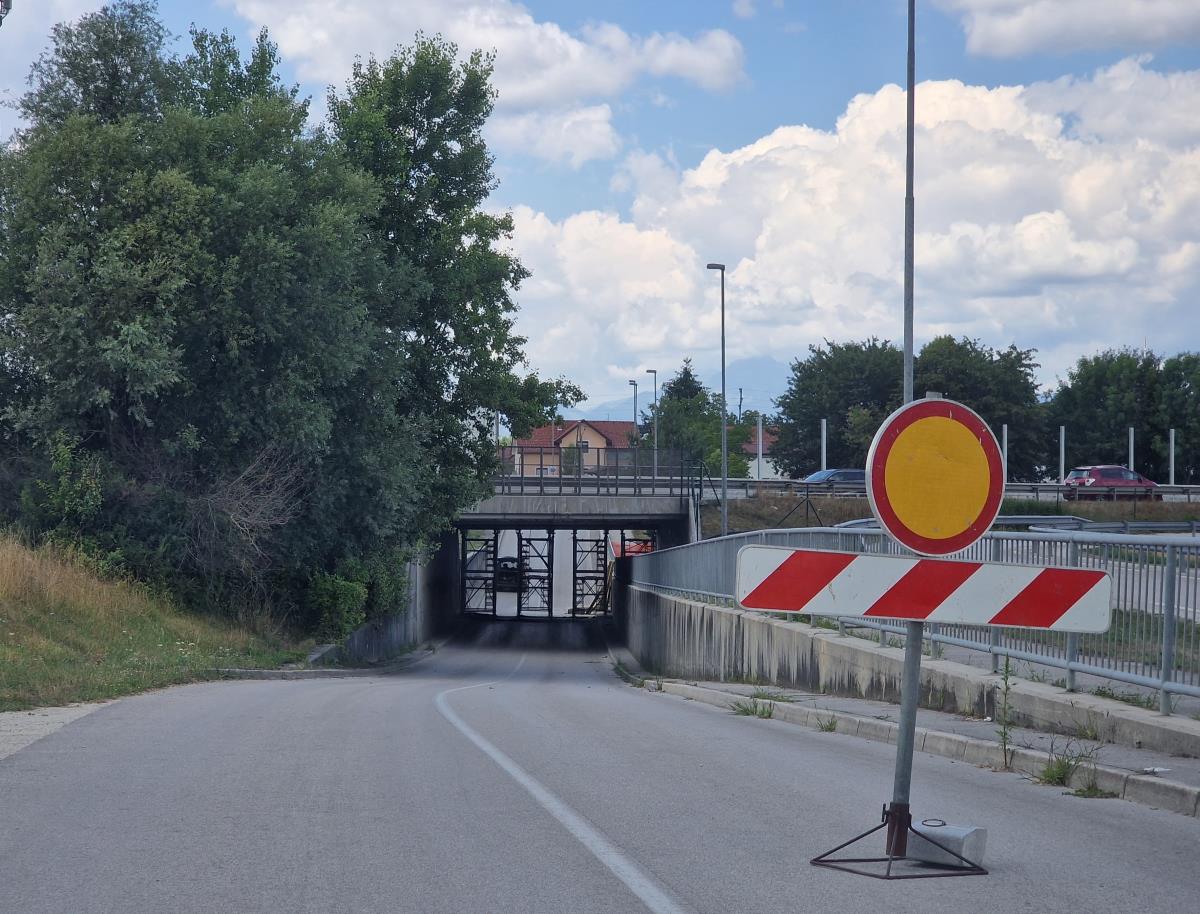 Vzdrževalna dela pod nadvozom AC v Dragomlju
